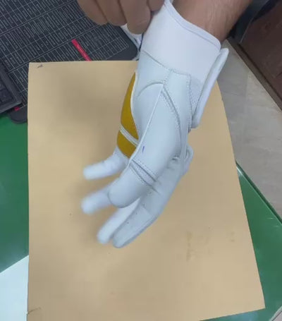 Iron Legacy Revos Batting gloves
